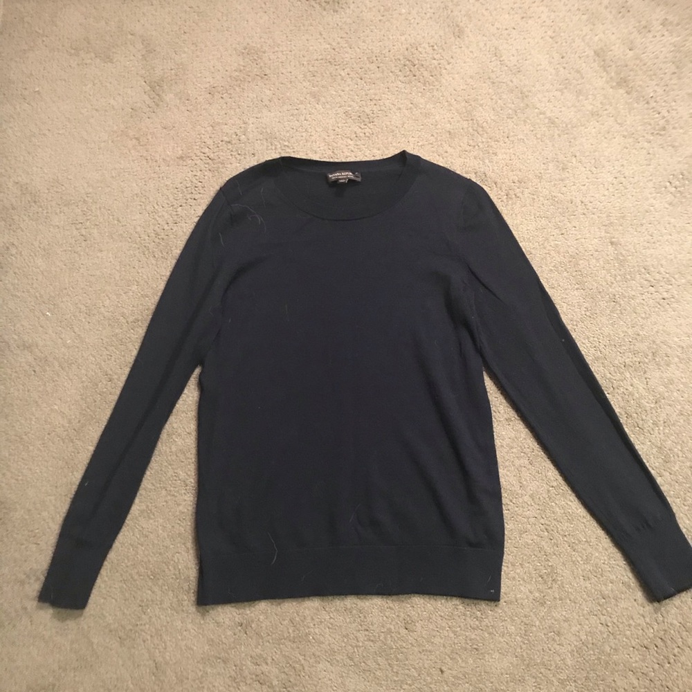 Banana Republic 100% Merino wool sweater